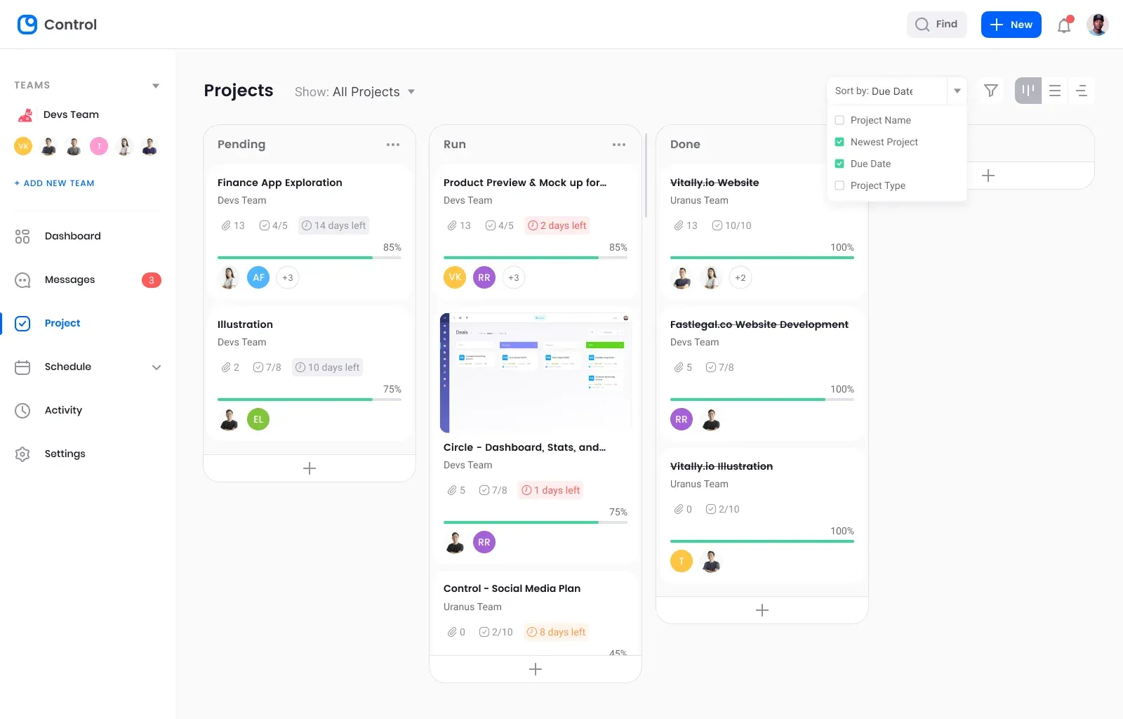 Projects timeline with team assignments